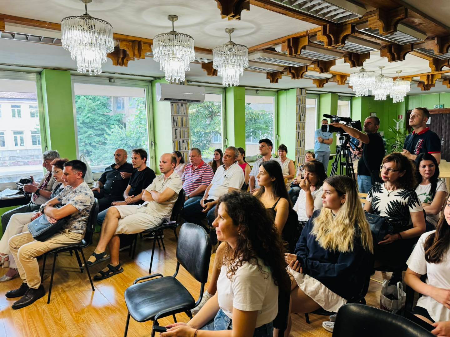  Представиха във Враца разкази на българи, репресирани по времето на комунизма 